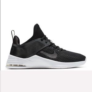 NWB Nike air maxx bella tr 2 women’s shoes